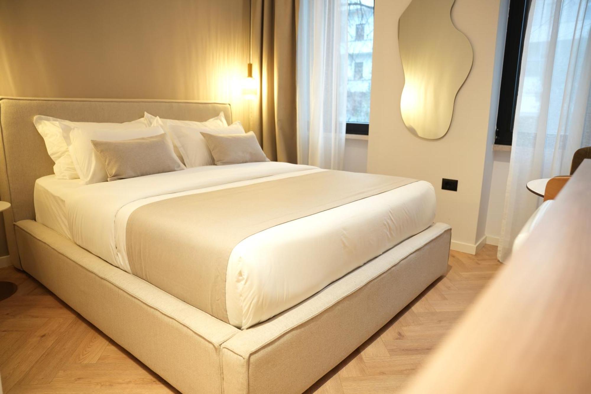 Nea Deluxe Apart-Hotel Tirana Eksteriør billede
