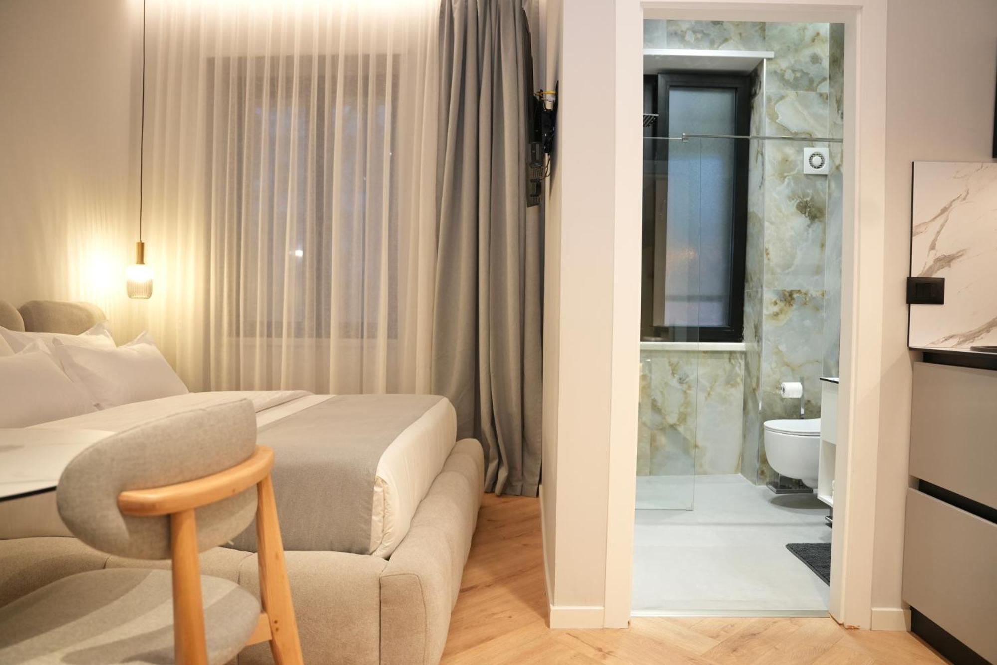 Nea Deluxe Apart-Hotel Tirana Eksteriør billede