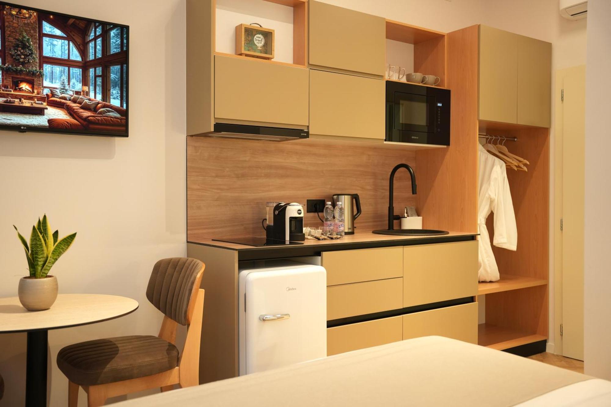 Nea Deluxe Apart-Hotel Tirana Eksteriør billede