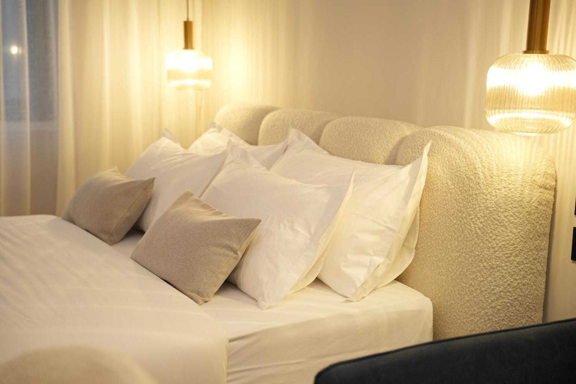 Nea Deluxe Apart-Hotel Tirana Eksteriør billede